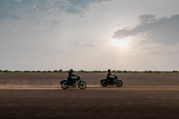 Royal Enfield Classic 350 Jadi Kado Kalangan Menengah yang Ingin Bergaya