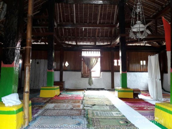 Ini 3 Masjid Tertua di Indonesia, Salah Satunya Ada di Maluku Tengah