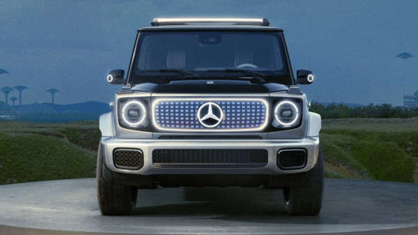 Mercedes Jawab Tantangan Mobil Listrik Arnold Schwarzenegger