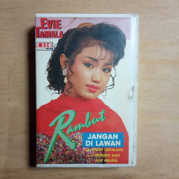 Ingat Evie Tamala Pelantun Selamat Malam? Begini Kehidupannya Sekarang