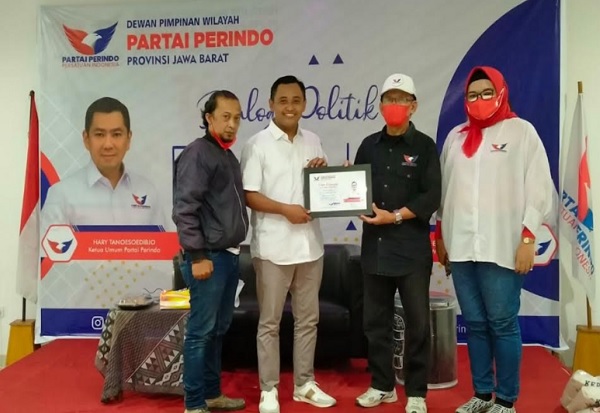 Gelar Dialog Politik, Perindo Jabar Bekali Para Kader Hukum Berpolitik