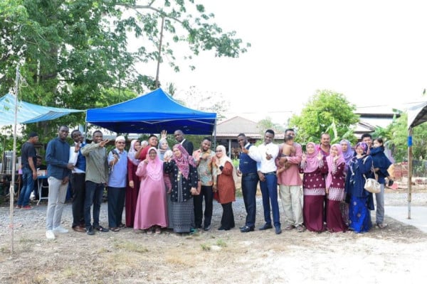 Begini Nasib Wanita Malaysia Viral Dinikahi Pria Afrika Usai Dihibur di Mal
