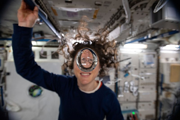 Gawat, Air Minum Buat Astronot di Stasiun Luar Angkasa Internasional Penuh dengan Bakteri