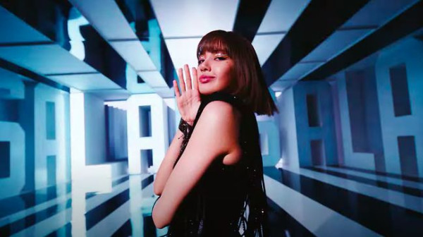 Makna Lagu 'LALISA' LISA BLACKPINK dan Fakta Menarik Video Musiknya