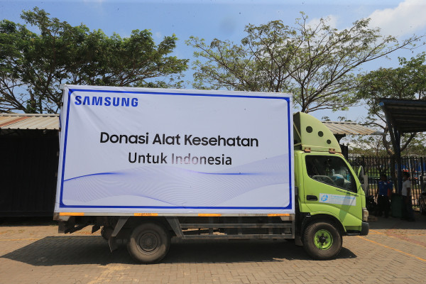 Samsung Salurkan Bantuan Alkes Senilai Rp4 Miliar ke Kemenko Marves