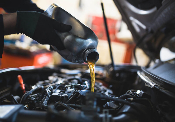Temperatur Mobil Naik Tiba-tiba, Perhatikan 6 Penyebabnya!