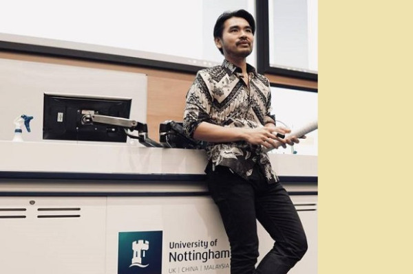 Rapor Langganan Merah dan IPK 2,6 di ITB, Kini Bisa Jadi Dosen di Nottingham Inggris
