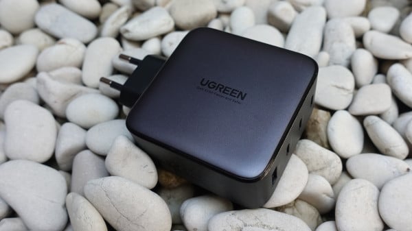 Review Ugreen 100W GaN Fast Charger, Inilah Charger Masa Depan!