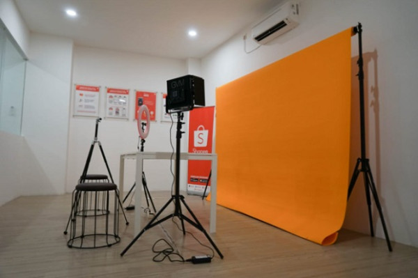 Buka Kampus di 3 Kota, Shopee Dorong Ekspor UMKM Lokal Naik Kelas