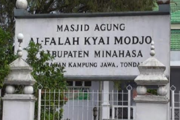 Mimbar Kyai Mojo, Masih Asli Sejak 1856 di Masjid Agung Al Falah Minahasa