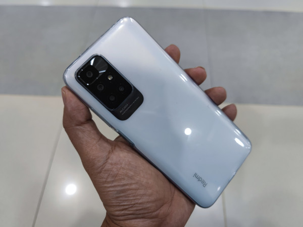 5 Keunggulan Xiaomi Redmi 10 Dibandingkan Kompetitornya