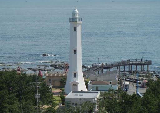 Spot Wisata Menarik di Desa Gongjin 'Hometown Cha-Cha-Cha'