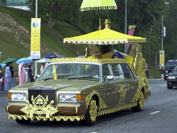Koleksi Mobil Sultan Bolkiah Brunei yang Bikin Takjub Semua Orang