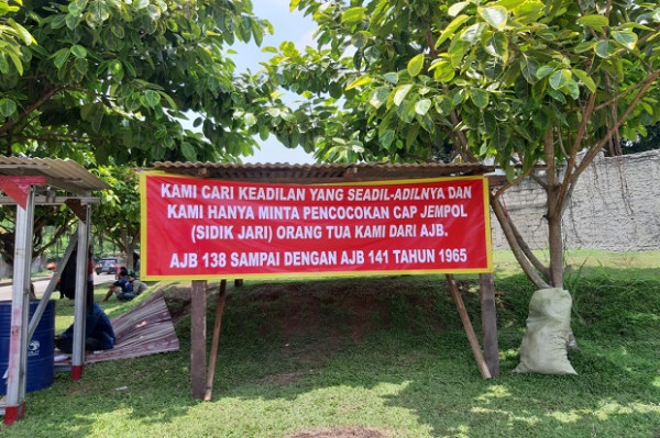 Gara-gara Pencopotan Spanduk di Pondok Aren, Warga dan Ormas Datangi Polsek