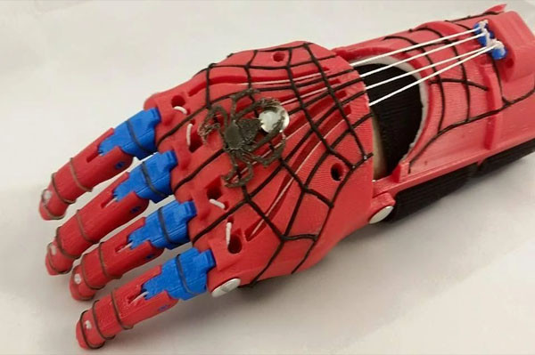 Ini Total Biaya Bikin Kostum Spider-Man, Seharga Rumah Mewah Lho!