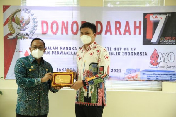 Sambut HUT ke-17, Sekretariat Jenderal DPD RI Gelar Donor Darah