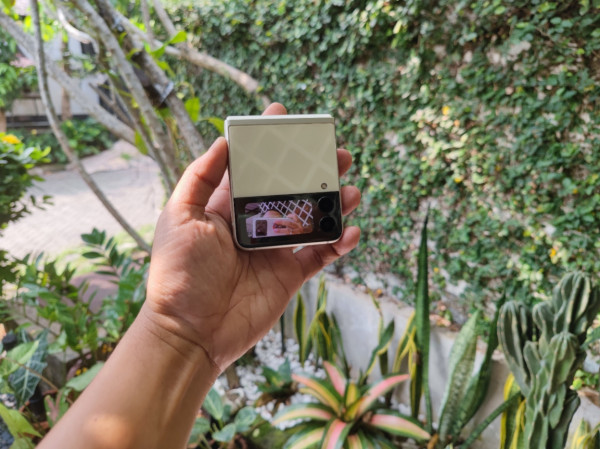 Mulai Rp15 Jutaan, Apa Sih yang Ditawarkan Ponsel Lipat Galaxy Z Flip3?