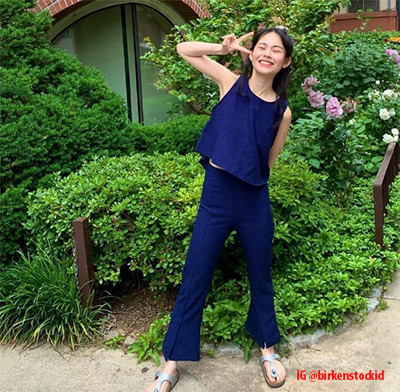 Merek Sandal Jepit Terpopuler di Indonesia, OOTD Auto Hits!