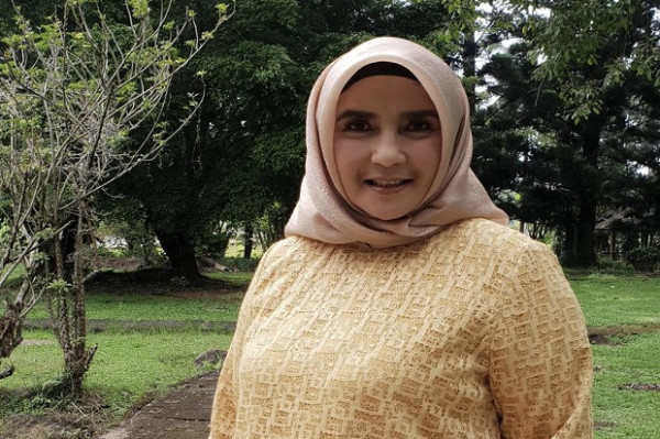 5 Artis Cantik Lawan Main Rhoma Irama, Nomor 2 Dipoligami 4 Kali