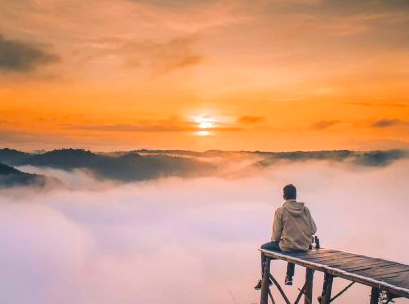 Indahnya Pemandangan dari Ketinggian Tebing Watu Mabur Jogjakarta