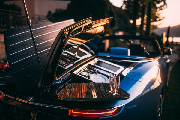 Rolls-Royce Tampilkan Bentuk Utuh Mobil Termahal di Dunia Harganya Rp400 Miliar