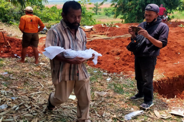 200 Jenazah Dipindahkan, Makam Dibongkar untuk Ruang Terbuka Hijau