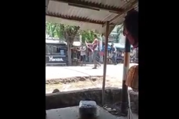 Bentrok Massa di Flores Timur, Warga dan Polisi Terkena Panah
