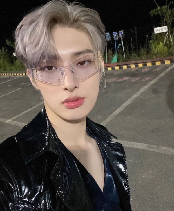 Ini Kacamata yang Lagi Tren di Kalangan Idol K-Pop, Harganya Bikin Geleng Kepala