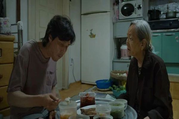 Benarkah Oh Il-nam adalah Ayah Seong Gi-hun di Squid Game?