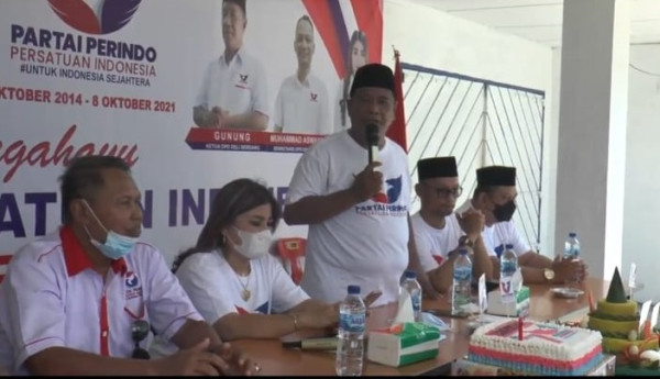 Meriahkan HUT ke-7, DPD Perindo Deliserdang Santuni Anak Yatim