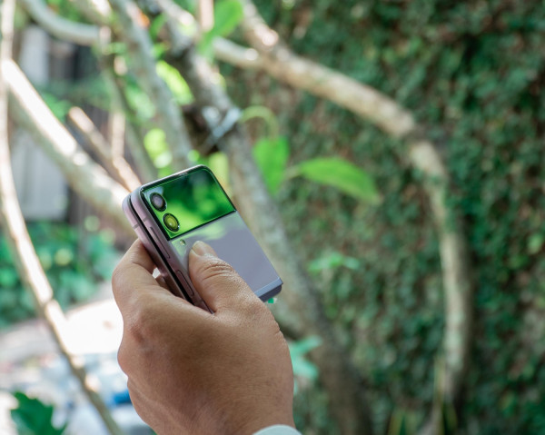 Tips Merekam Foto dan Video dengan Cara Unik di Galaxy Z Flip3 5G