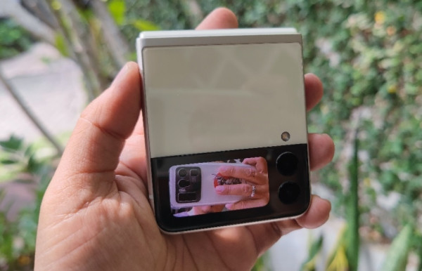 Tips Merekam Foto dan Video dengan Cara Unik di Galaxy Z Flip3 5G