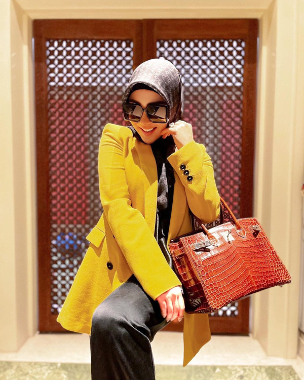 Penghasilan Syahrini Capai Rp1 Miliar Sehari, Sekali Nyanyi Rp200 Juta