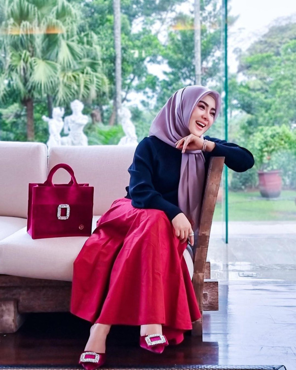 Penghasilan Syahrini Capai Rp1 Miliar Sehari, Sekali Nyanyi Rp200 Juta