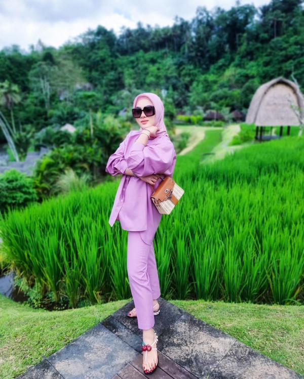 Penghasilan Syahrini Capai Rp1 Miliar Sehari, Sekali Nyanyi Rp200 Juta