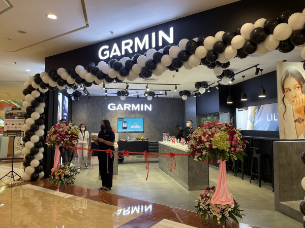 Gandeng Erajaya, Garmin Indonesia Resmikan 3 Gerai Offline di 3 Kota