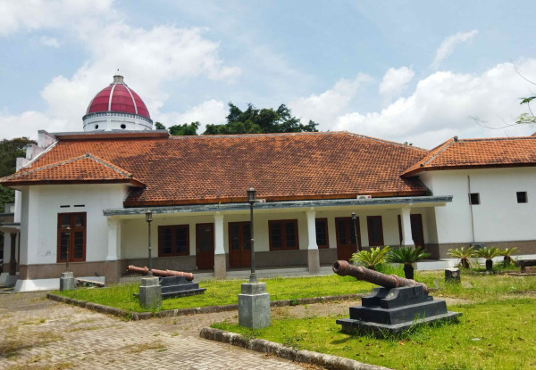 Misteri Wisma Tumapel, Bangunan Angker Tempat Penginapan Petinggi Belanda