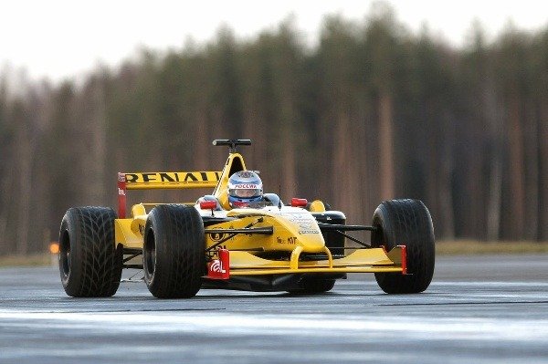 Aksi Vladimir Putin dengan Mobil yang Bikin Takjub, Nomor 5 Tiru Aksi Presiden Jokowi