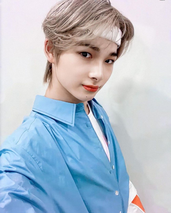 7 OOTD ala Member ENHYPEN, Ganteng dengan Gaya Simpel sampai Edgy