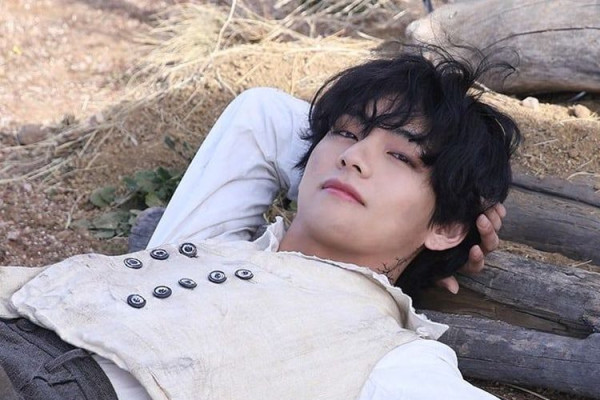 Ini Kepribadian 7 Member BTS Dilihat dari Tanda Moon Sign