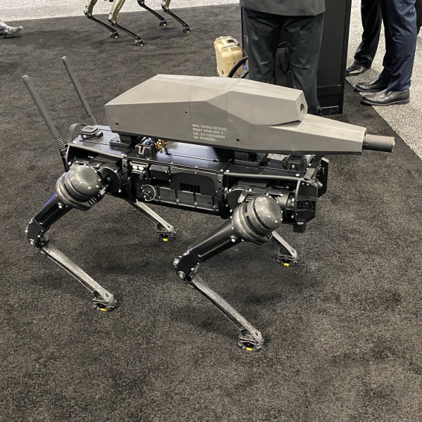 Spot, Si Robot Anjing Dimodifikasi Jadi Senjata Mematikan