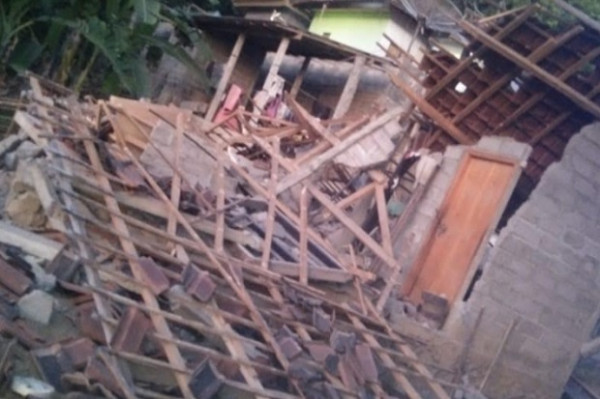90 Persen Rumah Warga Desa Ban Karangasem Rusak Akibat Gempa, Ini Penampakannya