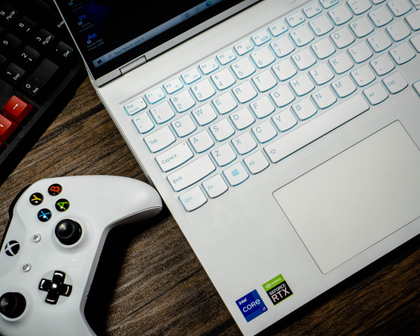 Review Lenovo Legion 5i Pro, Laptop Gaming dengan Performa Buas dan Desain Unik