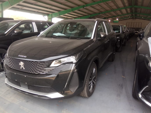 Malaysia Longgarkan Lockdown, Peugeot 5008 Baru Sampai ke Indonesia