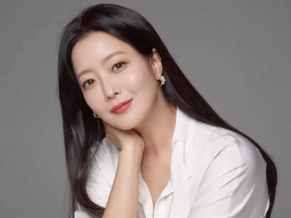 10 Bintang Korea Tercantik 2021 Menurut Lembaga Penelitian KBS