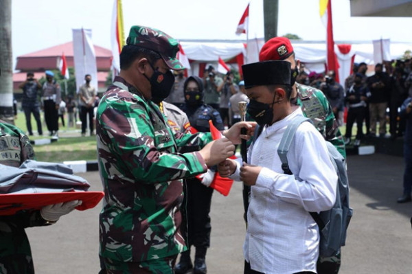 Panglima TNI Apresiasi Akabri 99 Bantu Percepatan Vaksinasi