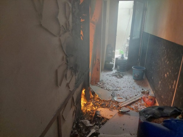 Tabung Gas Meledak, Warkop Tongkrongan Anak Muda Bekasi Hancur Berantakan