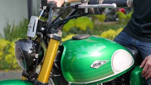Jokowi Jajal Sirkuit Mandalika Pakai Kawasaki W175, Yuk Kupas Spesifikasinya