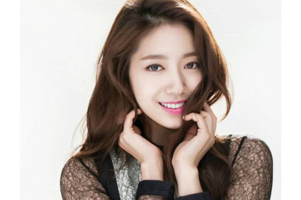 Asli Cakep, Ini 6 Artis Korea yang Tak Pernah Operasi Plastik