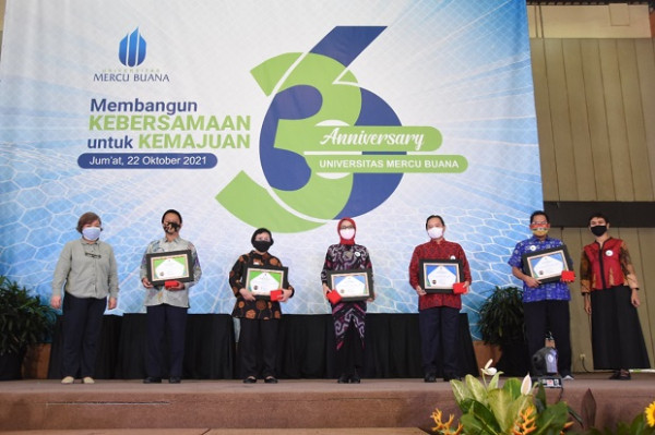 HUT Ke-36 UMB, Momentum Adaptasi Cepat Menuju World Class University 2024
